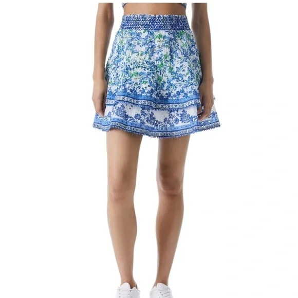 NEW Alice + Olivia Crawford Smocked Mini Skirt - Picture 2 of 15